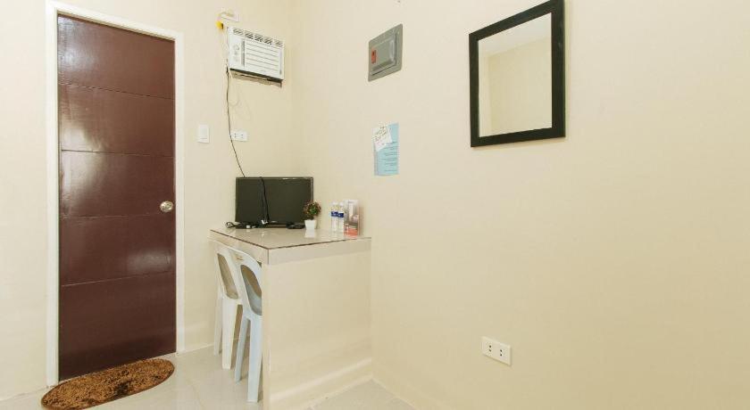 Dms Apartelle Los Banos  Extérieur photo